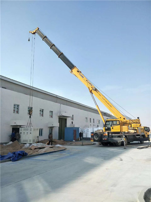 王益区“超载就喊停”—— 吊车的 “重量保镖” 技术