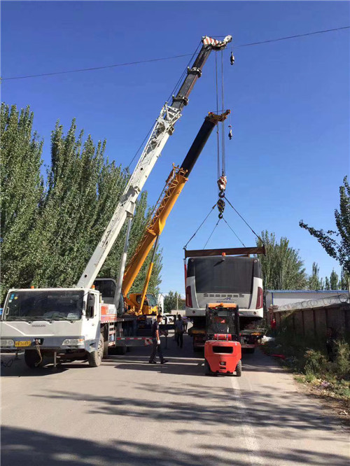 王益区港口集装箱搬运案例